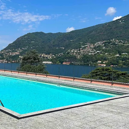 Nest With Private Garage *