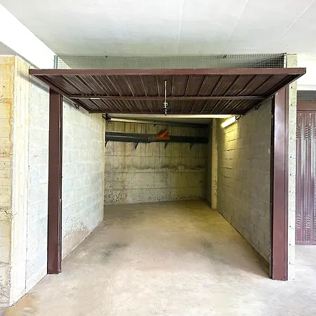 公寓 Nest With Private Garage *