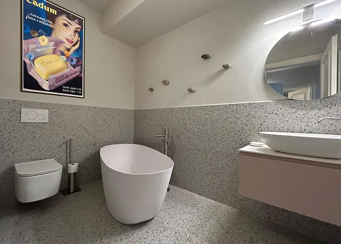 Nest With Private Garage Blevio