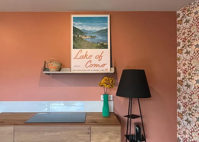 Nest With Private Garage