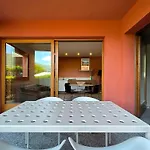 Nest With Private Garage Apartment